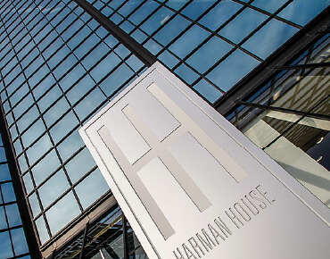 service_0001_Bespoke Design