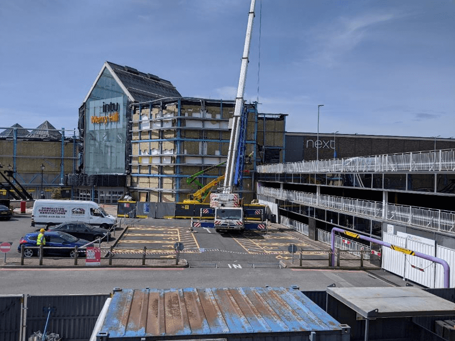 Intu Merry Hill mac-group under construction
